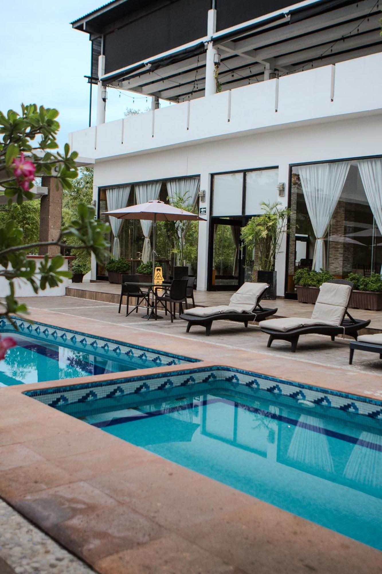סיודד מדרו Hotel Tres Soles מראה חיצוני תמונה