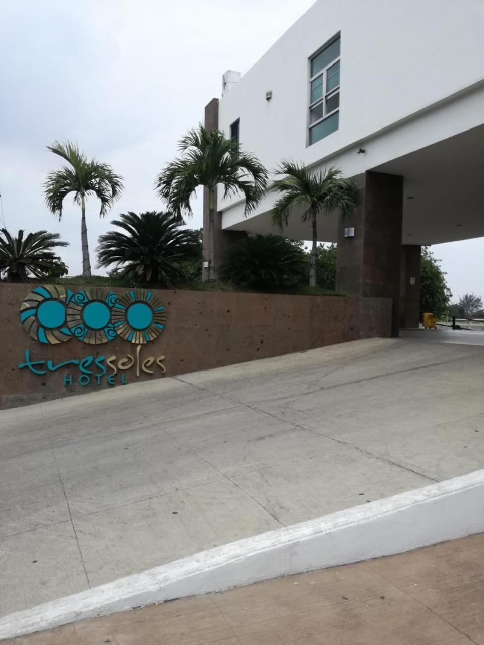 סיודד מדרו Hotel Tres Soles מראה חיצוני תמונה