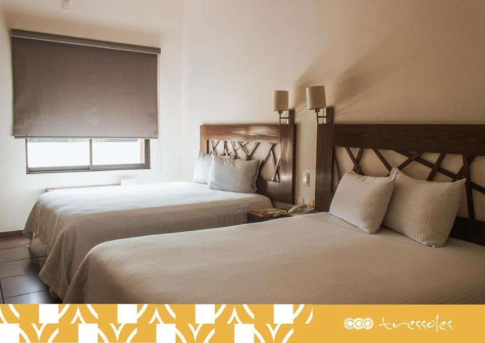 סיודד מדרו Hotel Tres Soles מראה חיצוני תמונה